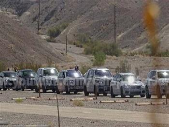 Dàn Rolls-Royce và BMW bí ẩn chạy thử ở Thung lũng Chết