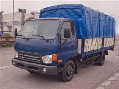 Xe tải thùng 5,3 tấn Hyundai HD600 đồng vàng