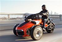 Can-Am Spyder F3 - xế khủng 3 bánh mới lộ diện