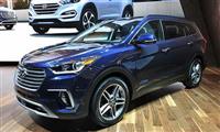 Hyundai Santa Fe 2017 giá từ 25.350 USD tại Mỹ