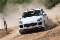 Porsche Cayenne 2015 - khi nhà giàu leo núi